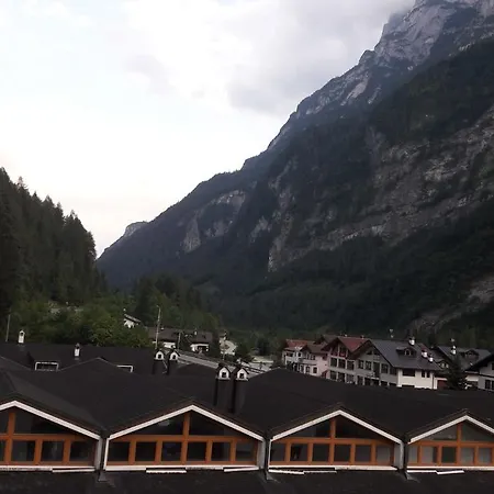 Dolomiti House Feriehus *